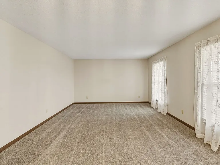 3133 Murr Ln — Photo 13