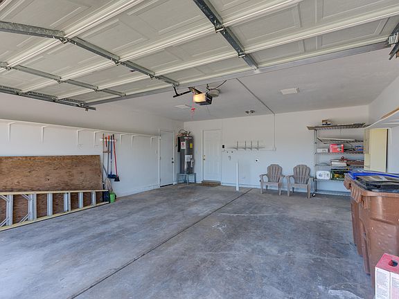 4th image of 712 N 95th Ave