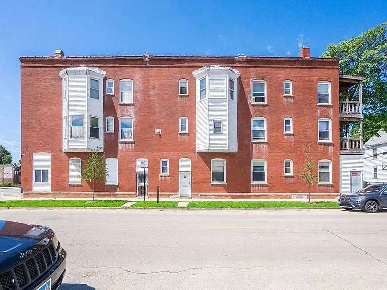 7450 S Maryland Avenue 824 E #75 — Photo 26