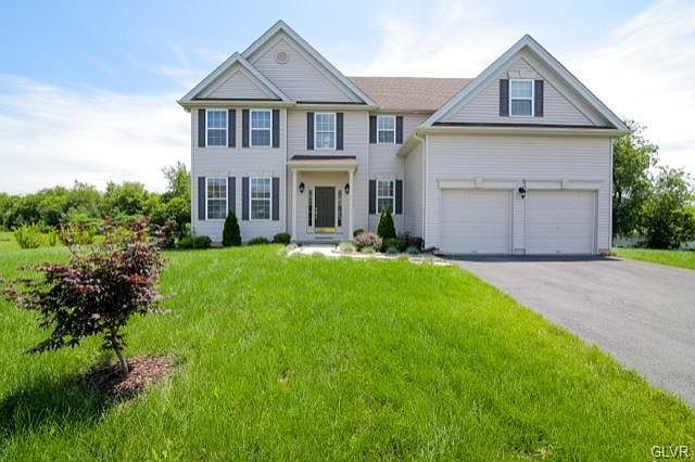 1st image of 975 Cosenza Ct