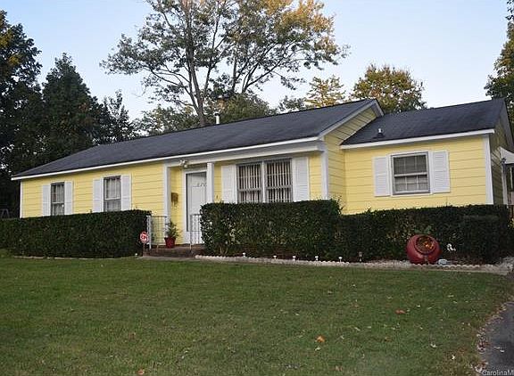 2nd image of 6701 Stonecrest Dr #3