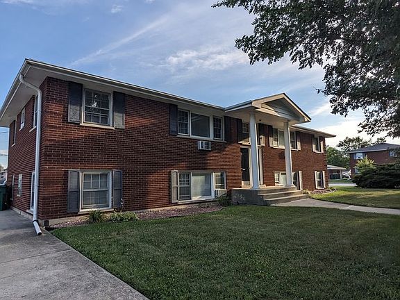 2nd image of 2414 Douglas St APT 2E