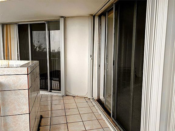 4th image of 1300 NE Miami Gardens Dr APT 1001E