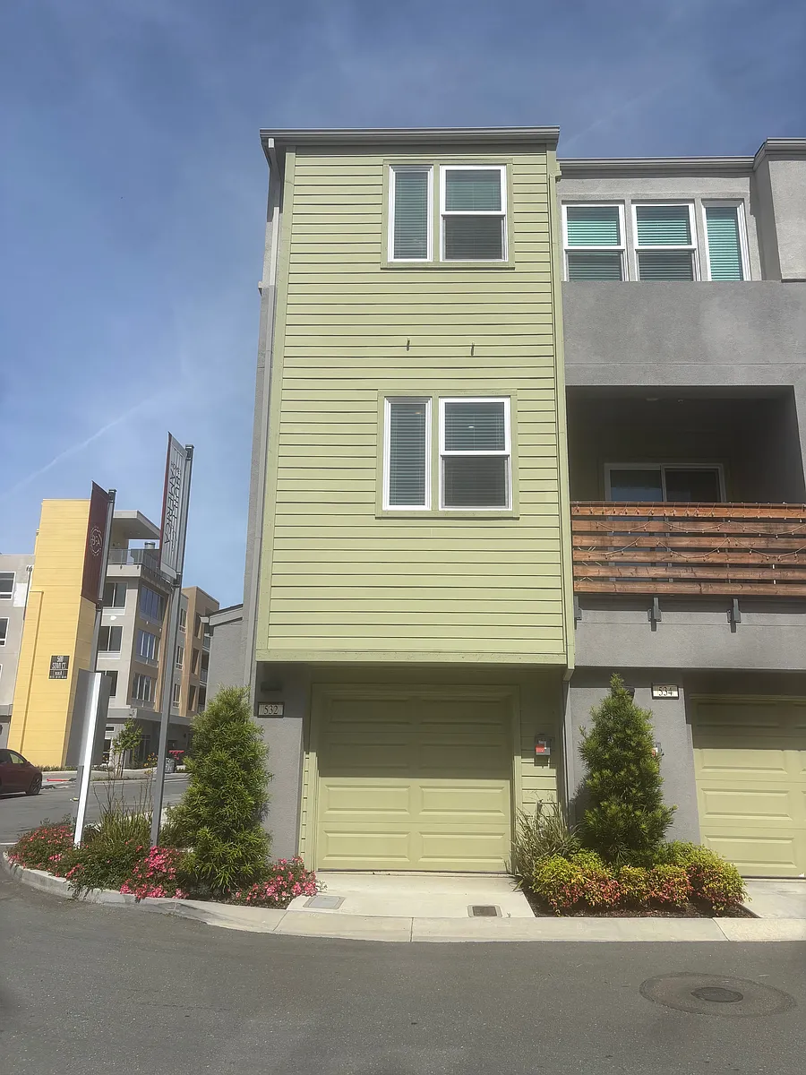 Building Photo - 532 Somi Ct