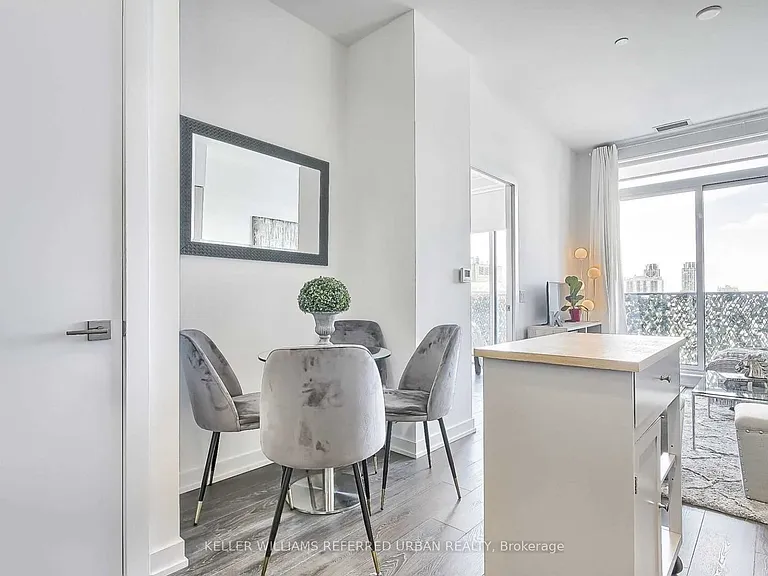 609 Avenue Rd #1508 — Photo 3