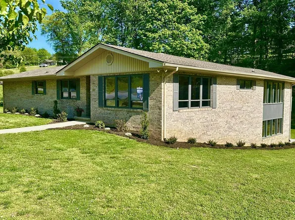 228 Lenz Dr, Kodak, TN 37764