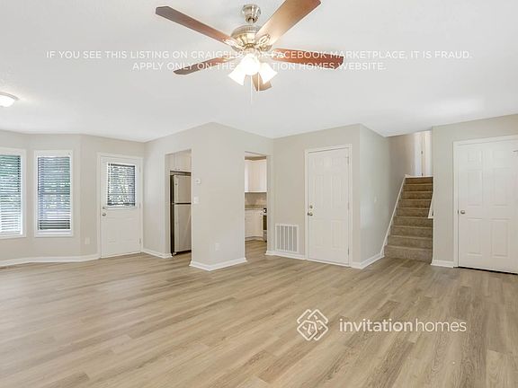 5th image of 117 Ivy Brook Dr