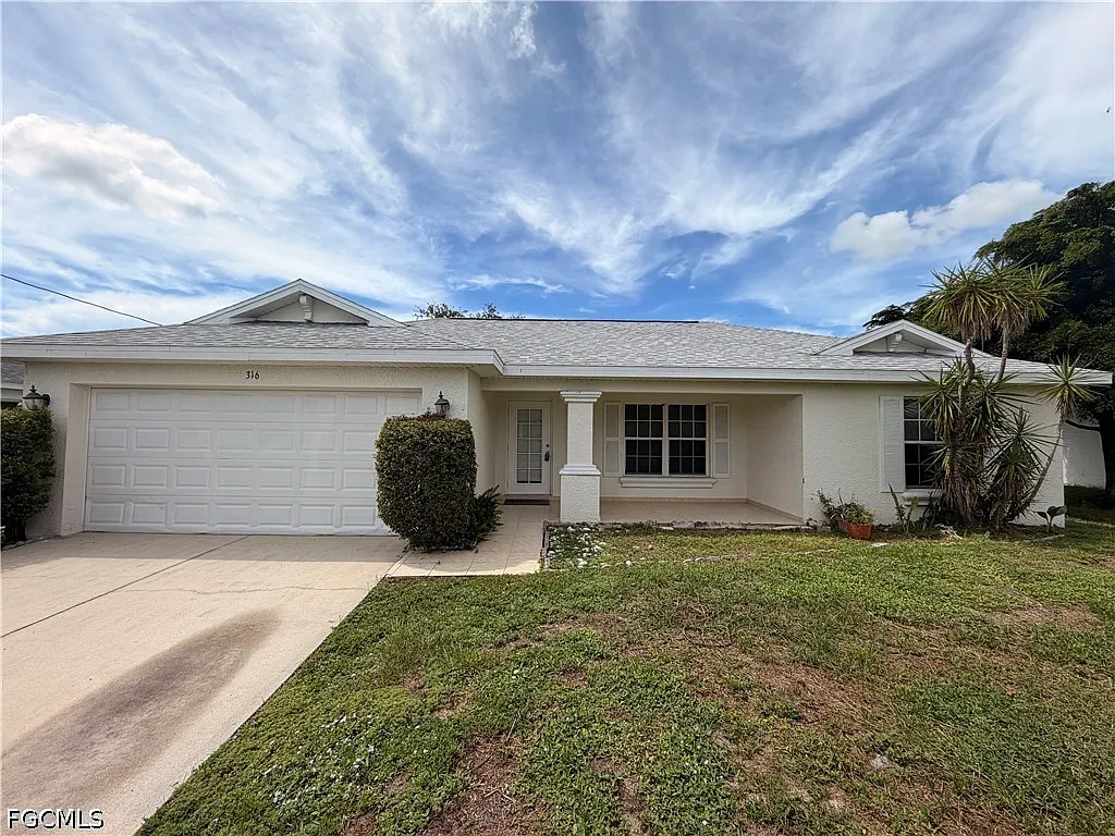 3 bed, 2.0 bath, 1589 sqft, $1,700 — Photo 1