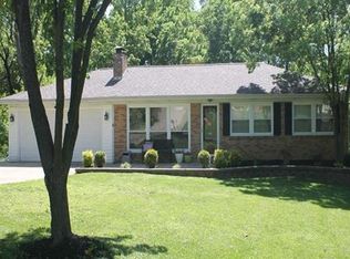 4952 Mount Royal Rd, Saint Louis, MO 63128