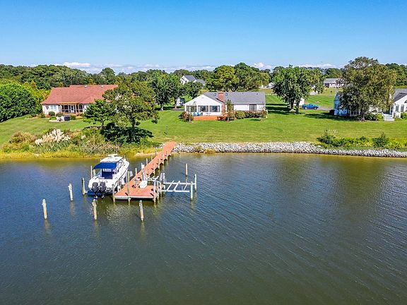 5th image of 470 Twin Cove Ln