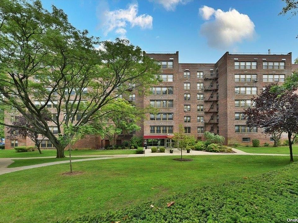 1st image of 18-75 Corporal Kennedy Street #2C