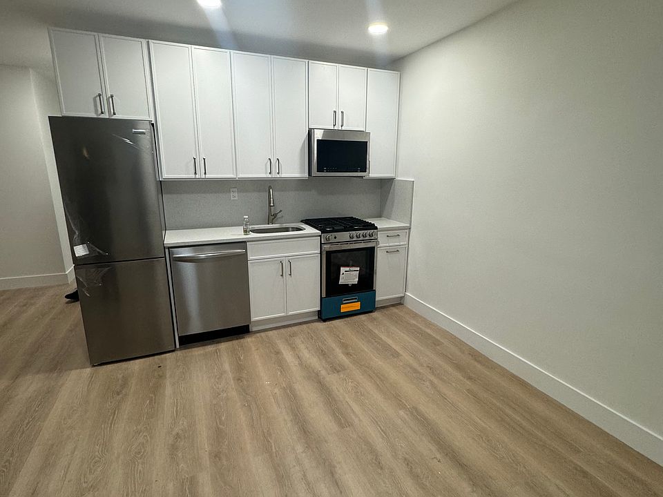 1st image of 1003 Vincent Ave #3