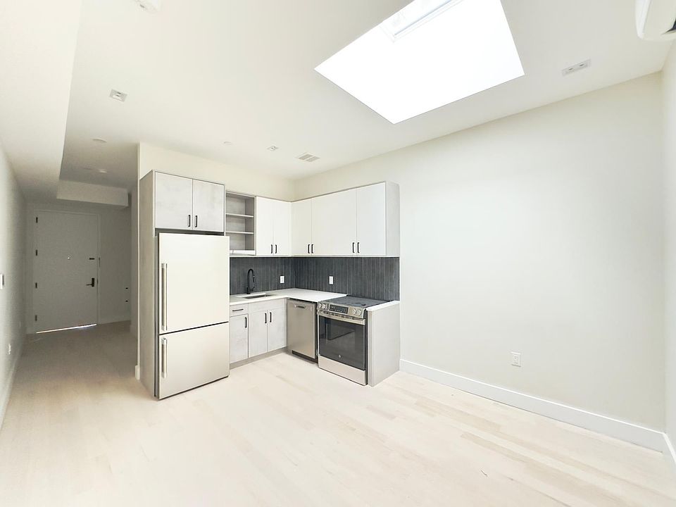 1st image of 357 Flatbush Ave #103
