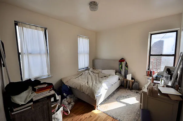 Rented by REAL New York | media 7