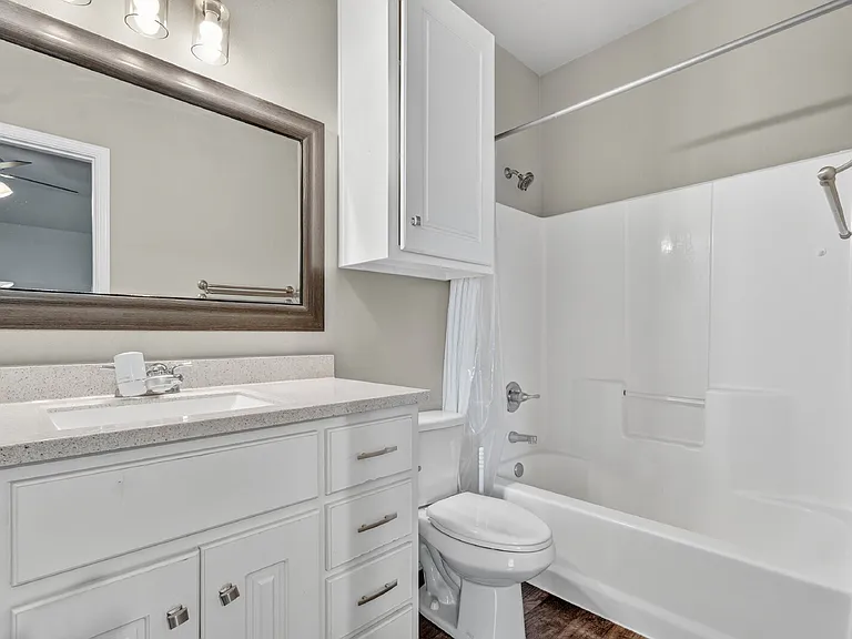 623 N Elkhart Ave #A — Photo 18