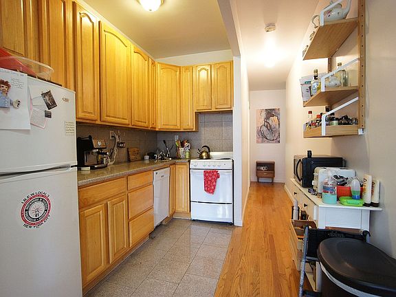 3rd image of 1966 Adam Clayton Powell Jr Blvd APT 5