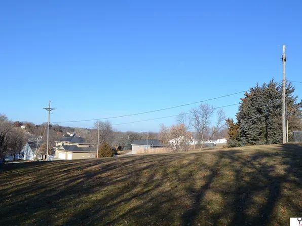 8504 Riverdale Rd, Plattsmouth, NE 68048