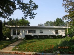 174 Wellington St, Springfield, MA 01109