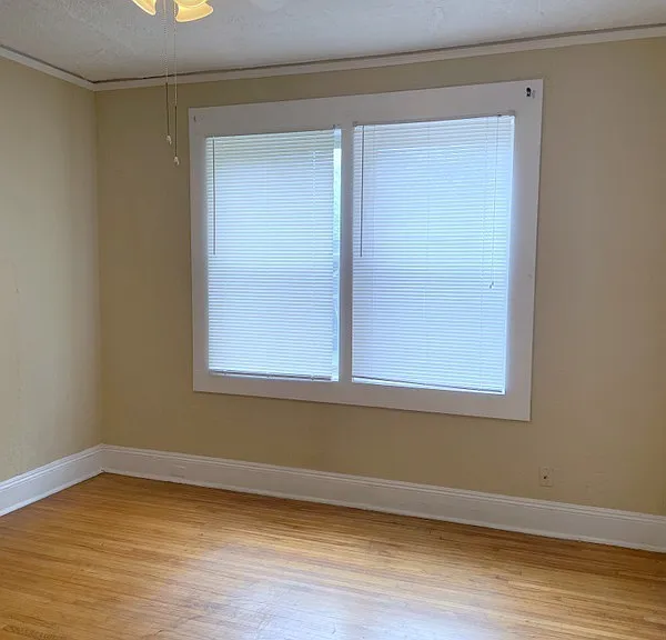 1487 Watson St — Photo 7