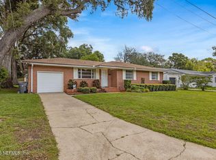 8355 Bordeau Ave N, Jacksonville, FL 32211