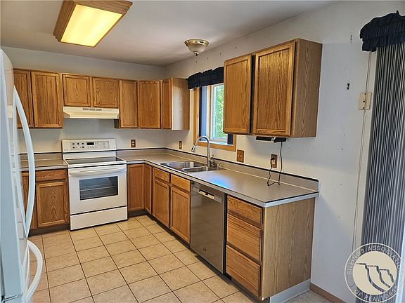 4th image of 908 N 18th St