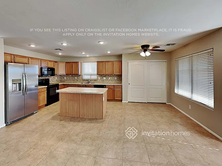 28378 N Desert Hills Dr — Photo 9