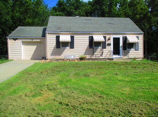 7514 W 64th St, Overland Park, KS 66202
