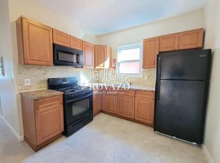 94 11th Ave W APT 3, Newark, NJ 07107