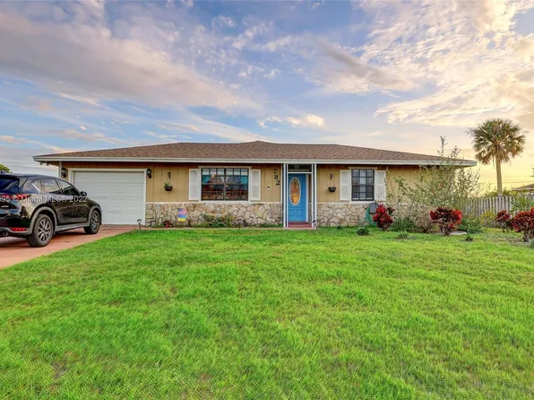 782 NW Riverside Dr, Port Saint Lucie, FL 34983