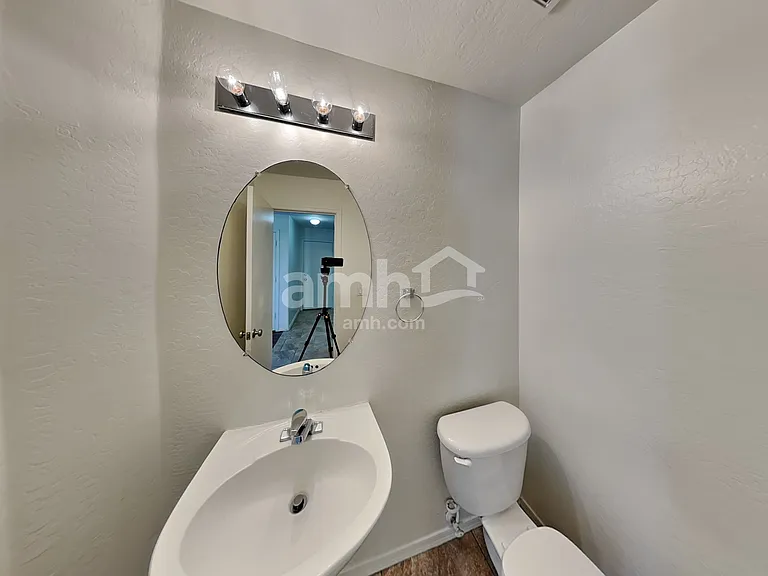 12438 W Windrose Dr — Photo 6