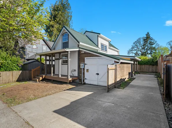1832 18th Ave, Forest Grove, OR 97116