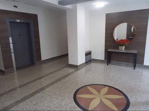 2nd image of 7505 113th St APT 5H