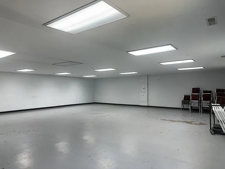 1620 Ardmore Hwy — Photo 4