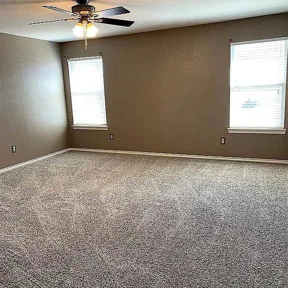 4500 Hickory Meadows Ln — Photo 10