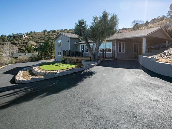 4th image of 830 Devereaux Dr