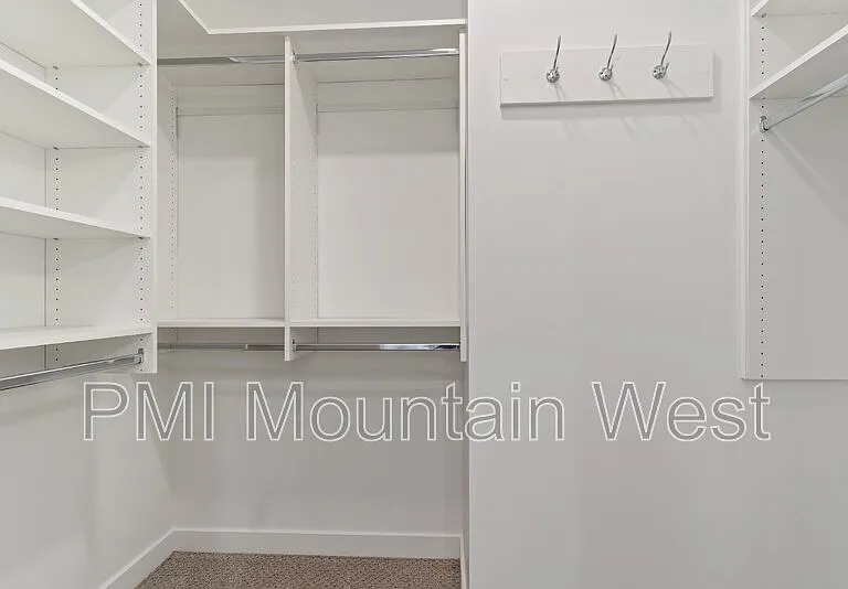 1836 W Red Twilight Ln — Photo 21