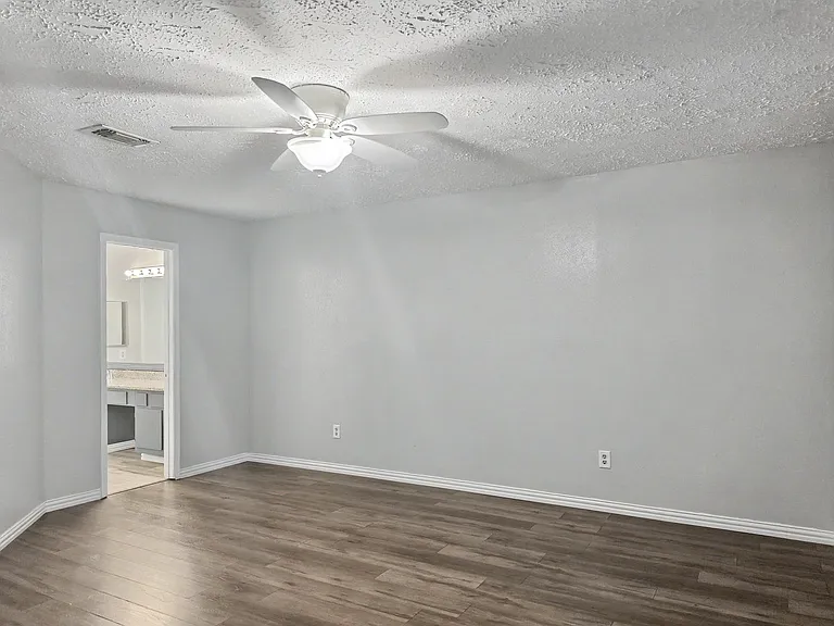 4211 Falcon Meadow Dr — Photo 8