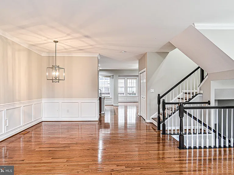 4654 Hummingbird Ln — Photo 7