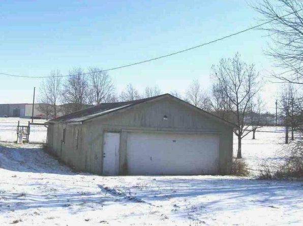 208 Fairview St, Anna, OH 45302