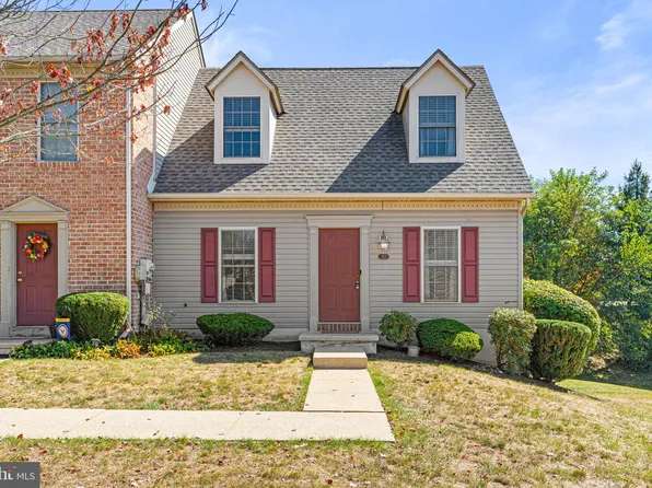 313 Woodland View Ct, Harrisburg, PA 17110