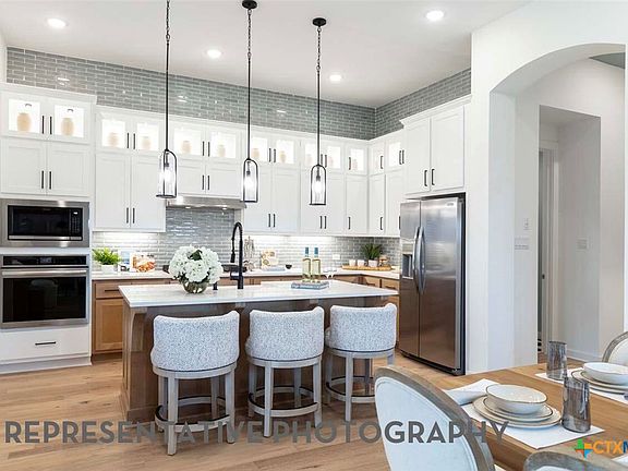5th image of 12330 Barrymore