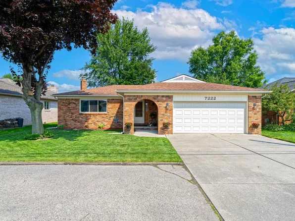 7222 Bluebill St, Algonac, MI 48001