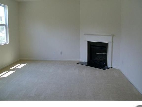 4th image of 2006 Savannah Hills Dr