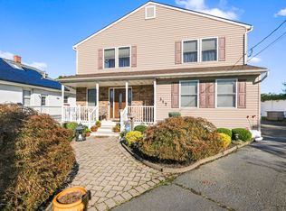 317 Beers St, Keyport, NJ 07735
