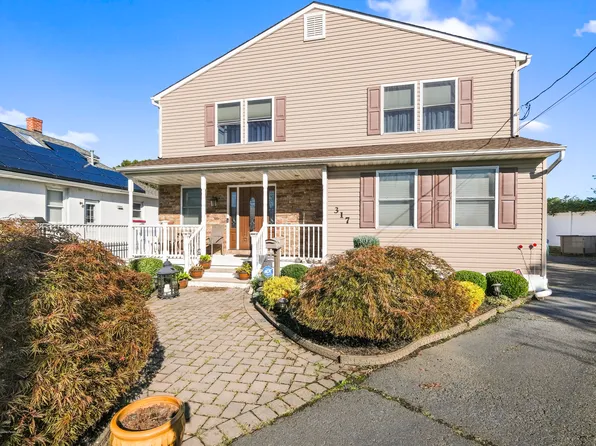 317 Beers Street, Keyport, NJ 07735
