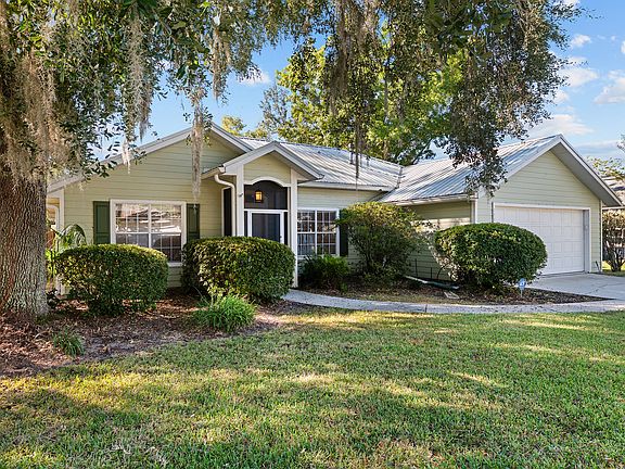 4th image of 11129 NW 38th Ln