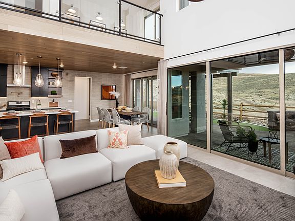 Great Room To Kitchen Dining