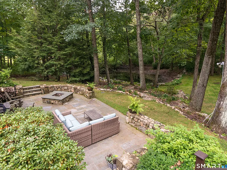 36 Kingswood Pl — Photo 6