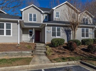 3728 Wayfarer Dr, Greensboro, NC 27410