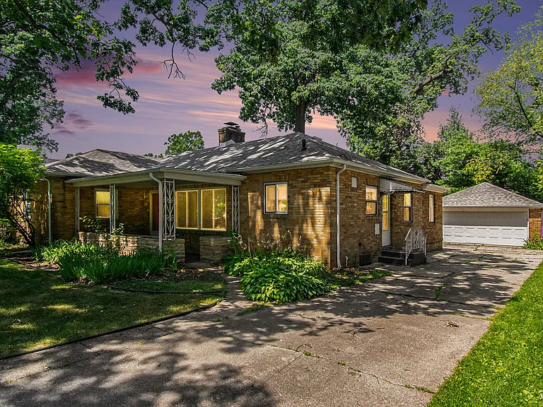 1617 Oak Park Dr — Photo 8